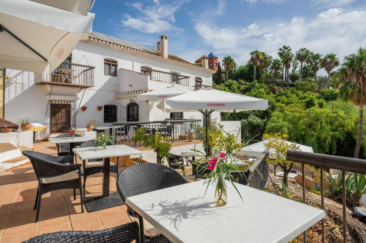 La Tartana Hotel